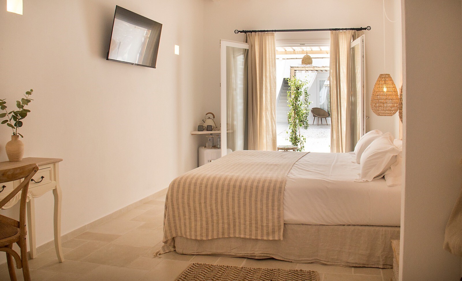 varwwwvhostsaviratodesign comhotelmenorca com aviratodesign comwp contentuploads jpg